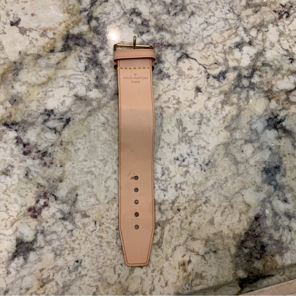 Louis Vuitton leather strap